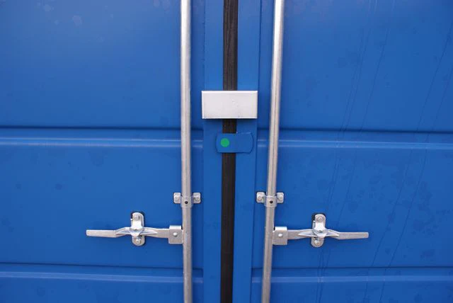Contenedor túnel 10 pies con doble puerta – Acceso por ambos lados - Imagen 3