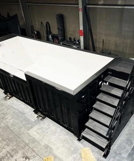 Piscina contenedor negra 6 m – Diseño elegante